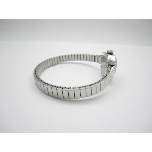 Vtg Women Timex 17 Jewels  Hand Wind Analog 19mm Round Watch (H990) - Picture 8 of 10